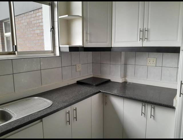 3 BEDROOM PROPERTY TO RENT IN NORTH BEACH